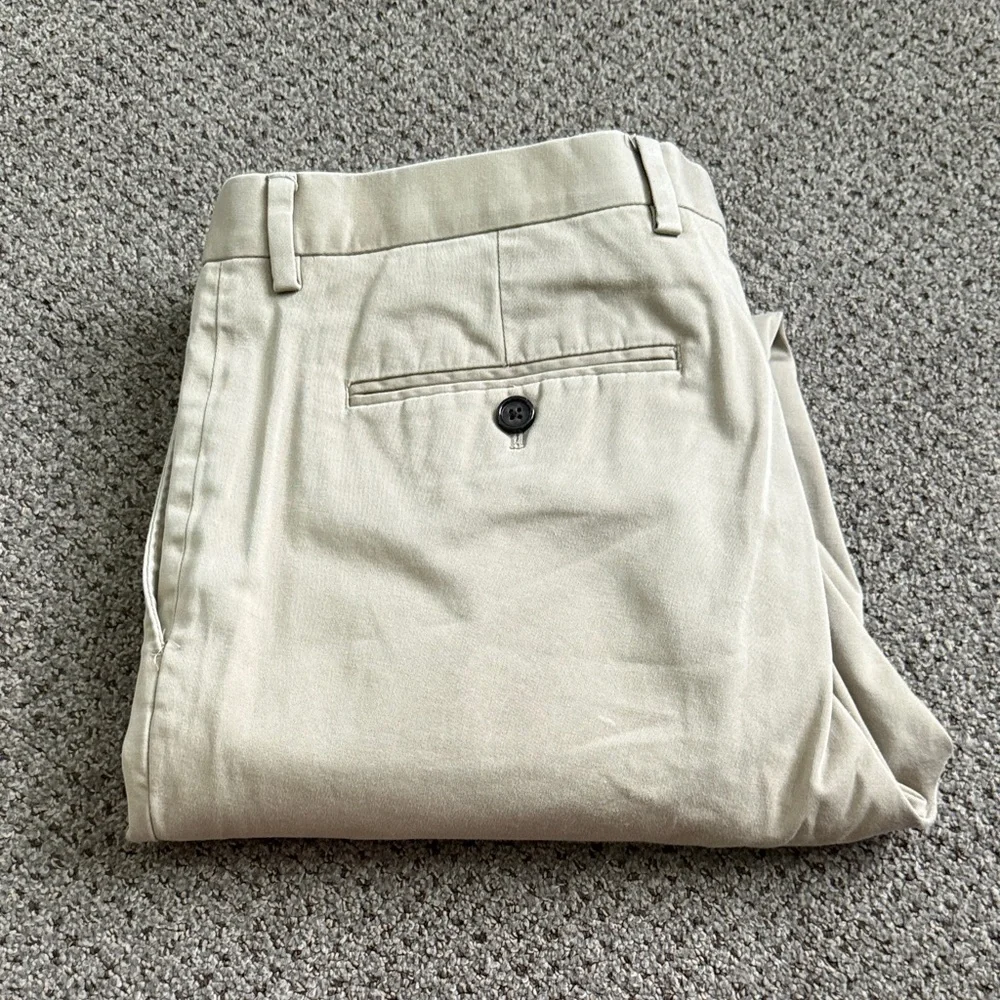 Banana Republic 33x32 Men's Tan Chinos